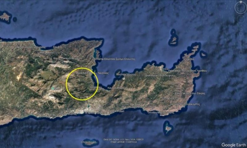 Kroustas Kreta, Krousta: Grundstück mit Meerblick im Dorf in der Nähe von Agios Nikolaos Grundstück kaufen